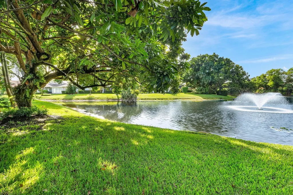 13120 Bonnette Drive Palm Beach Gardens FL 33418