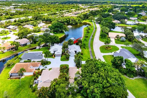 13120 Bonnette Drive Palm Beach Gardens FL 33418