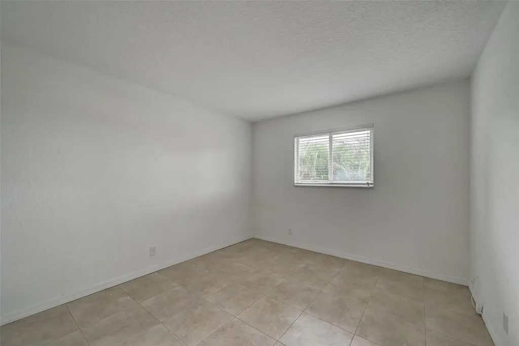 2020 NE 56th Street Fort Lauderdale FL 33308