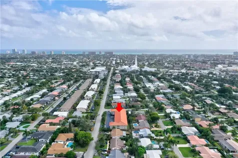 2020 NE 56th Street Fort Lauderdale FL 33308