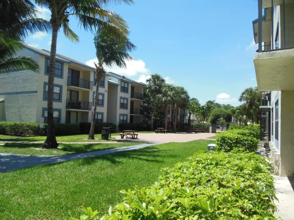 706 Executive Center Drive West Palm Beach FL 33401