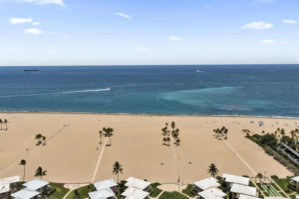 1900 S Ocean Drive Fort Lauderdale FL 33316