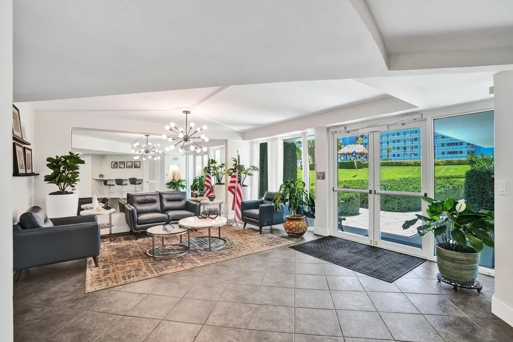1900 S Ocean Drive Fort Lauderdale FL 33316