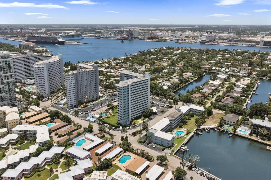 1900 S Ocean Drive Fort Lauderdale FL 33316