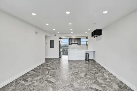 1900 S Ocean Drive Fort Lauderdale FL 33316