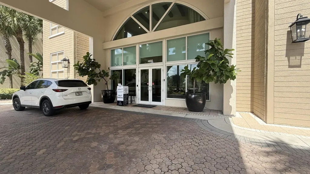 350 N Federal Highway N Boynton Beach FL 33435
