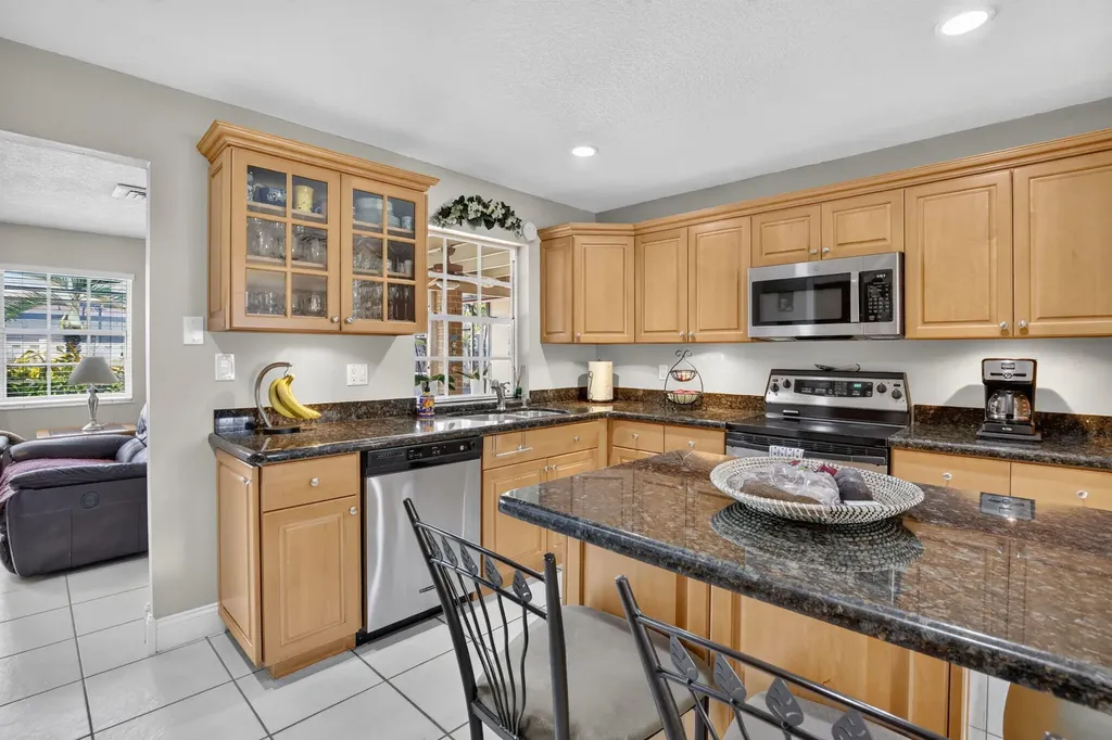 1851 NW 106th Avenue Pembroke Pines FL 33026