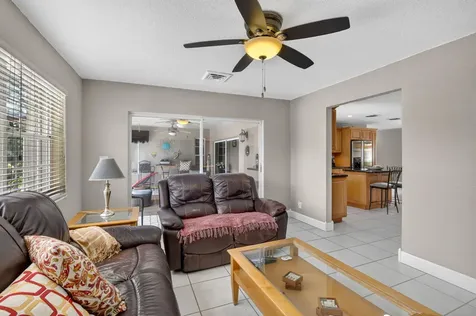1851 NW 106th Avenue Pembroke Pines FL 33026
