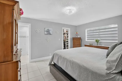 1851 NW 106th Avenue Pembroke Pines FL 33026