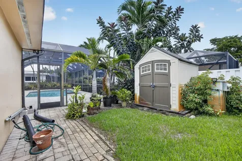 1851 NW 106th Avenue Pembroke Pines FL 33026