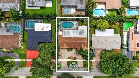 1851 NW 106th Avenue Pembroke Pines FL 33026