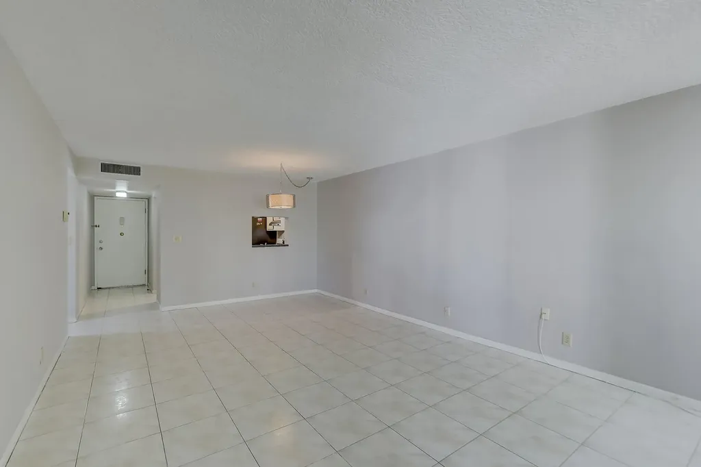 6751 N University Drive Tamarac FL 33321
