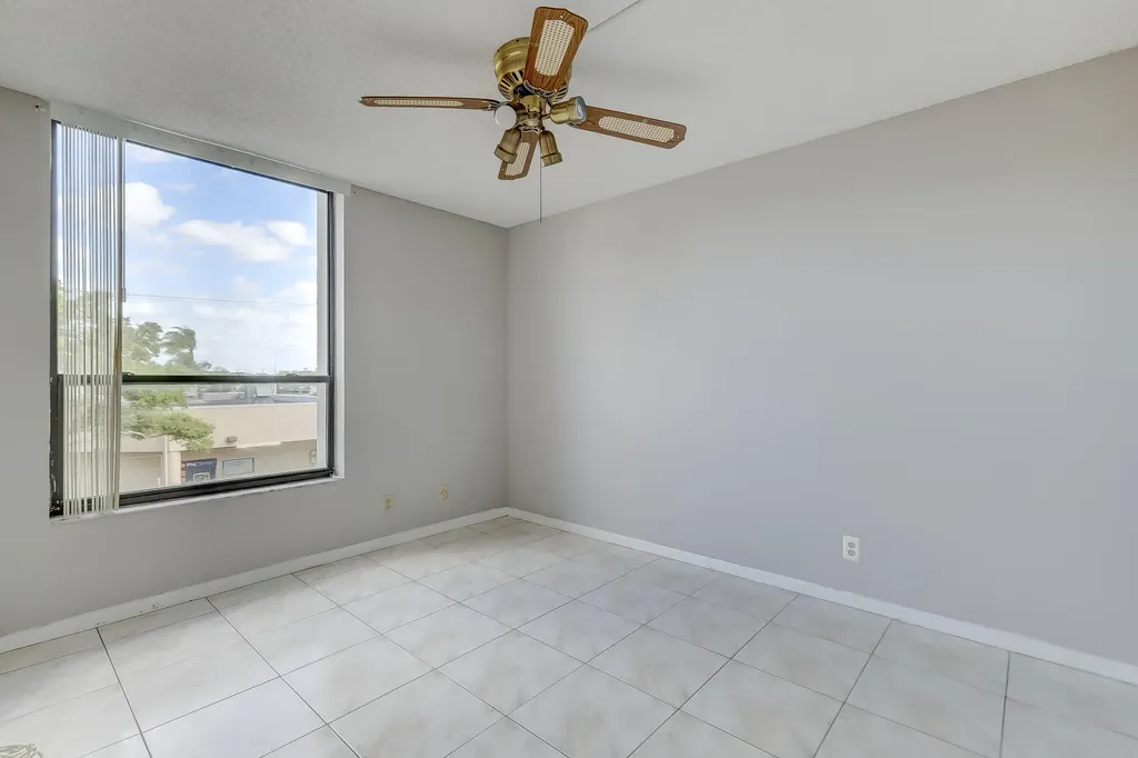 6751 N University Drive Tamarac FL 33321