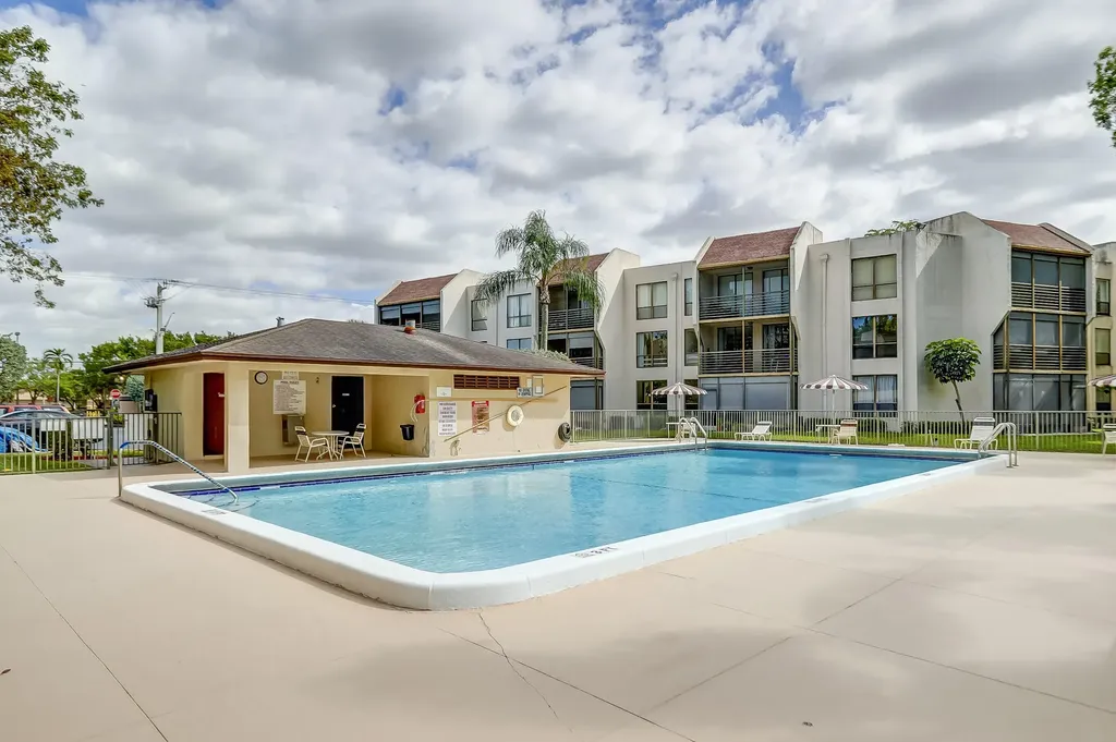 6751 N University Drive Tamarac FL 33321