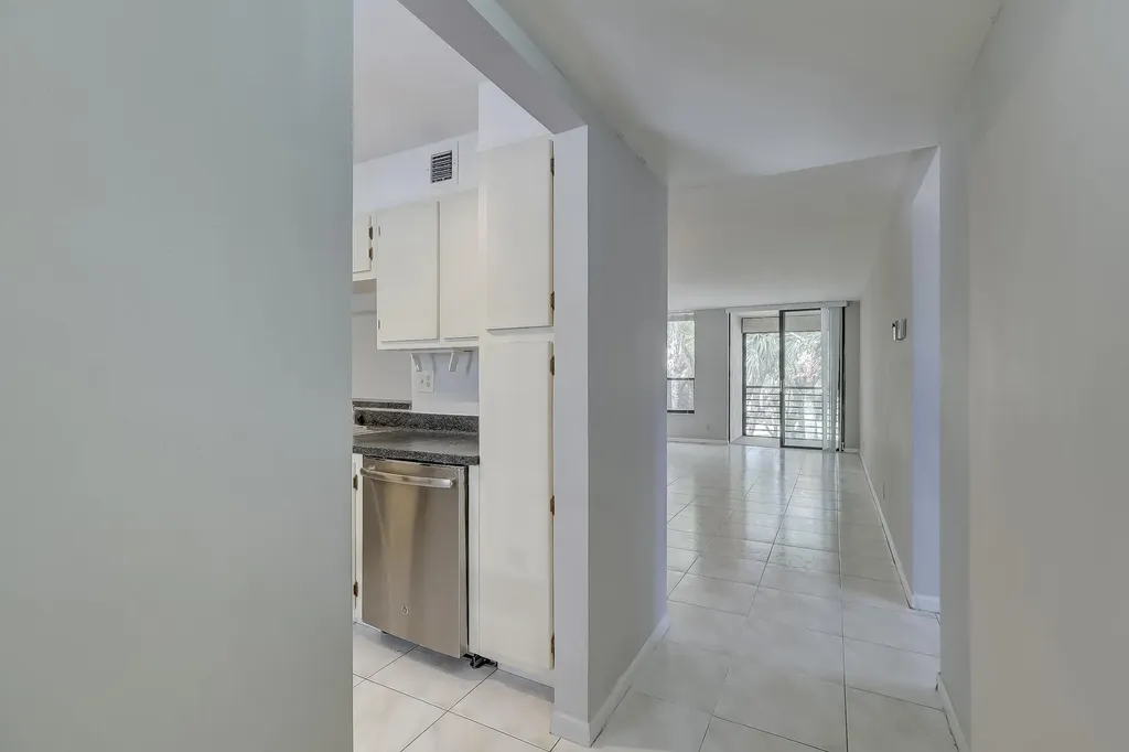 6751 N University Drive Tamarac FL 33321