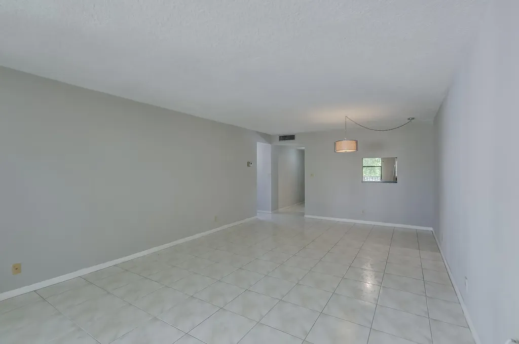 6751 N University Drive Tamarac FL 33321