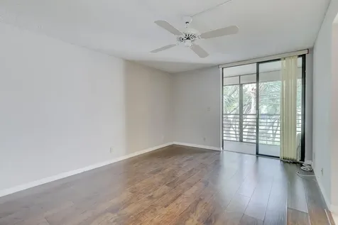 6751 N University Drive Tamarac FL 33321