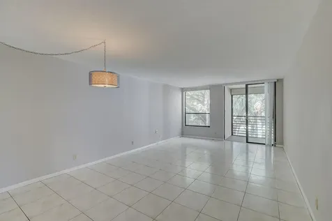 6751 N University Drive Tamarac FL 33321