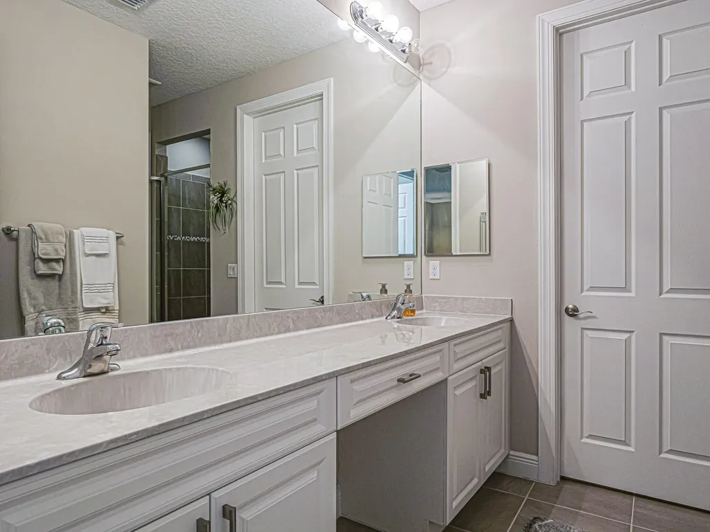 7425 Great Oak Place Vero Beach FL 32966