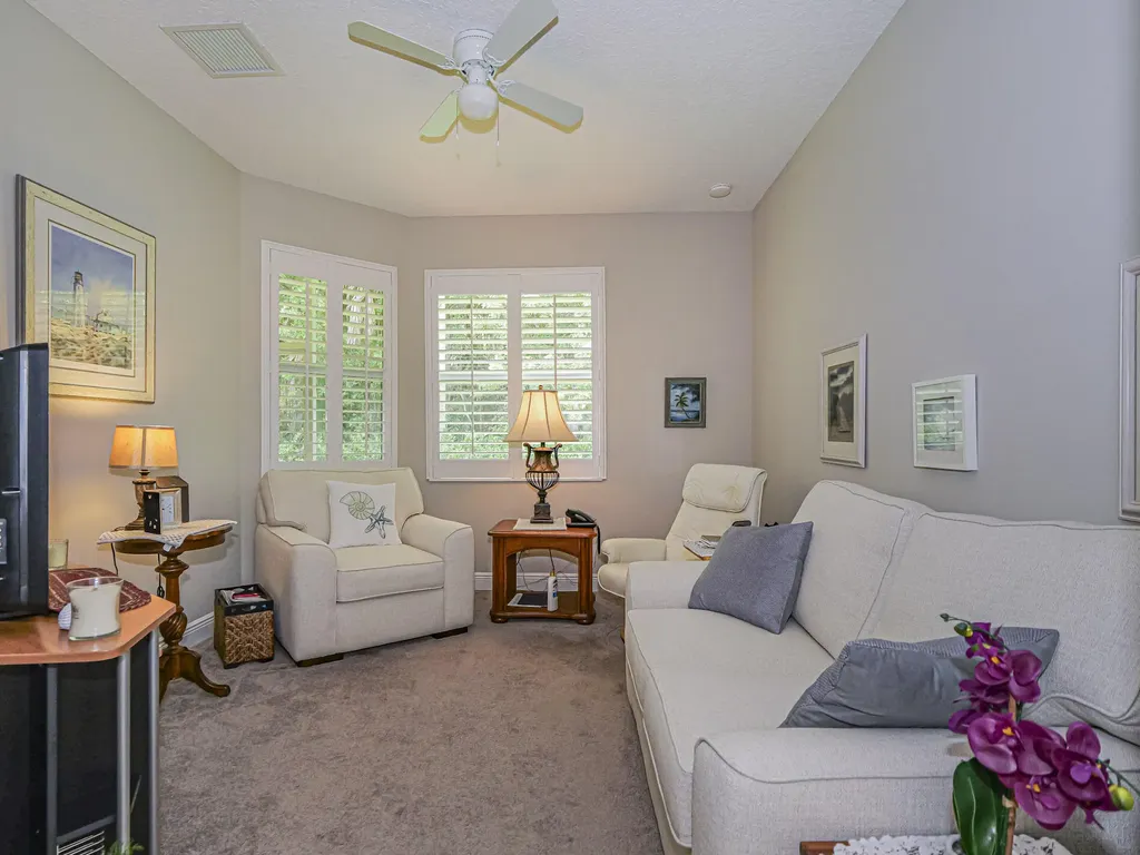 7425 Great Oak Place Vero Beach FL 32966