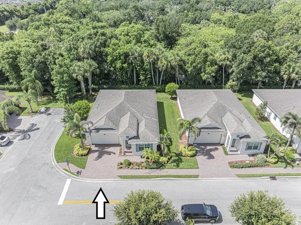 7425 Great Oak Place Vero Beach FL 32966