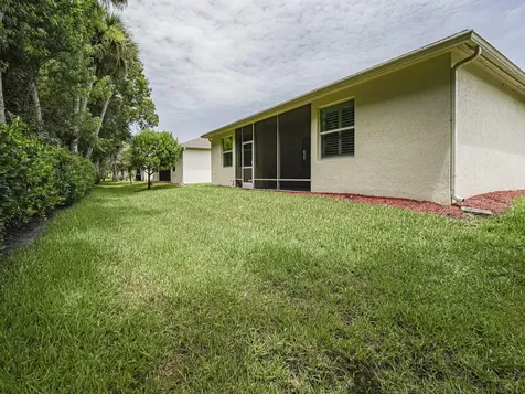 7425 Great Oak Place Vero Beach FL 32966