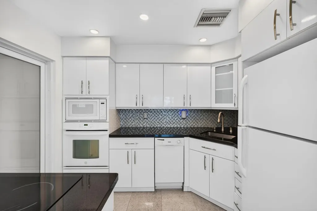 4836 NE 23rd Avenue Fort Lauderdale FL 33308