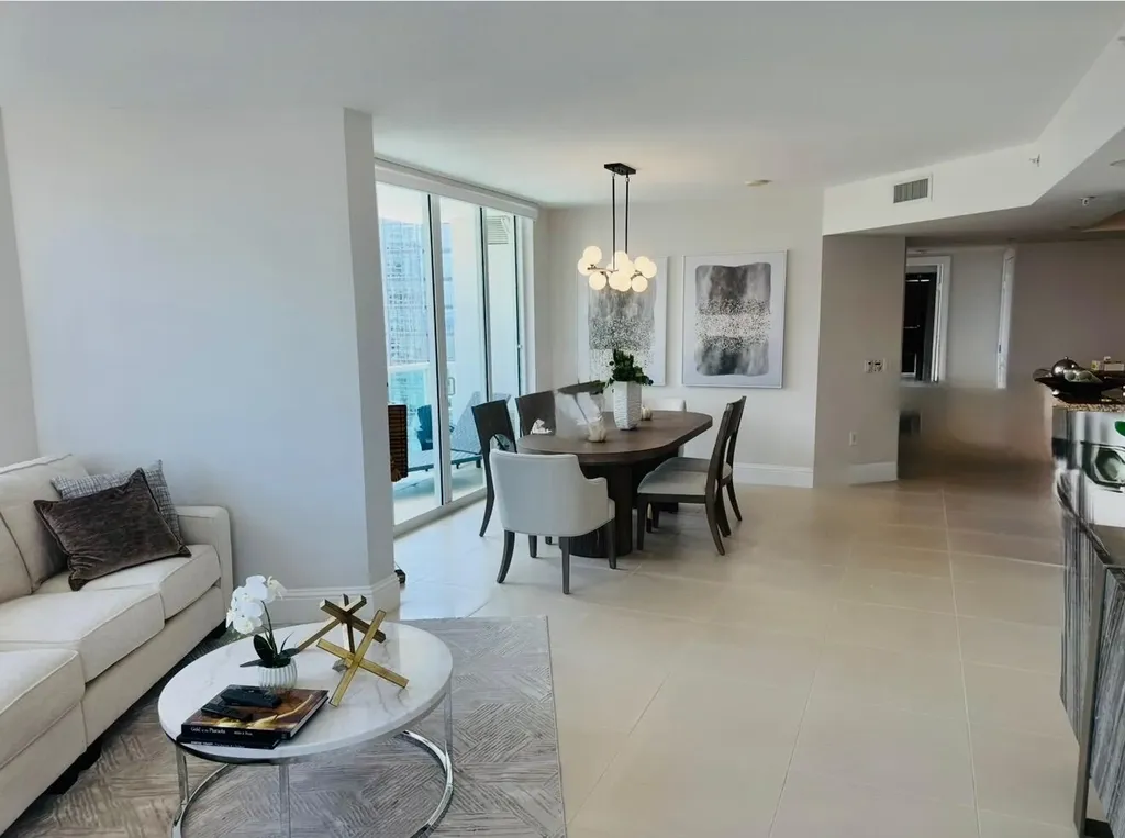 350 SE 2nd Street Fort Lauderdale FL 33301
