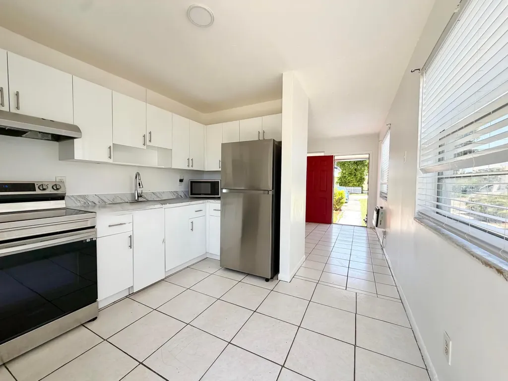 149 W 17th Street Riviera Beach FL 33404