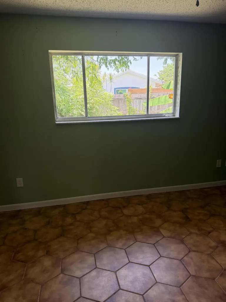 3079 Indian Trail Lake Worth FL 33462
