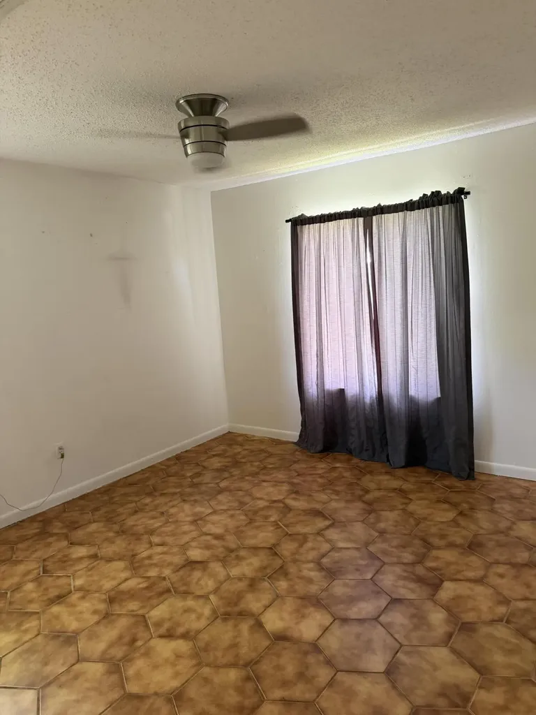 3079 Indian Trail Lake Worth FL 33462