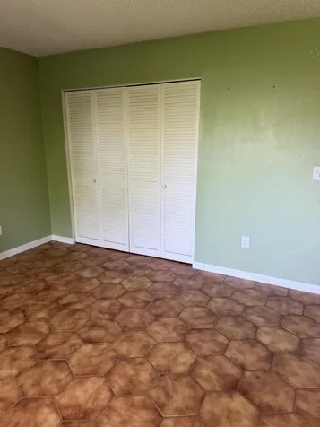 3079 Indian Trail Lake Worth FL 33462