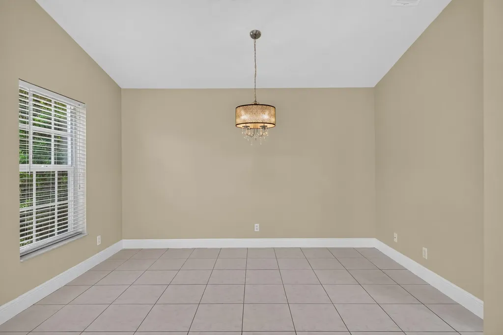 4481 NW 20th Avenue Oakland Park FL 33309