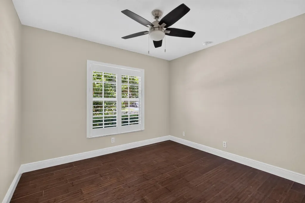 4481 NW 20th Avenue Oakland Park FL 33309