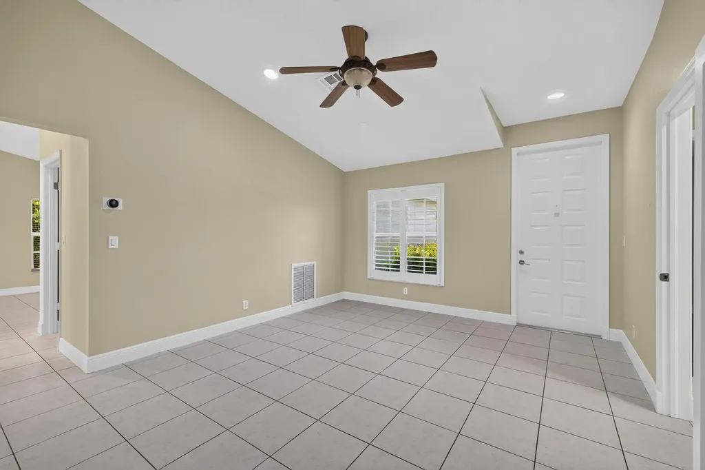 4481 NW 20th Avenue Oakland Park FL 33309