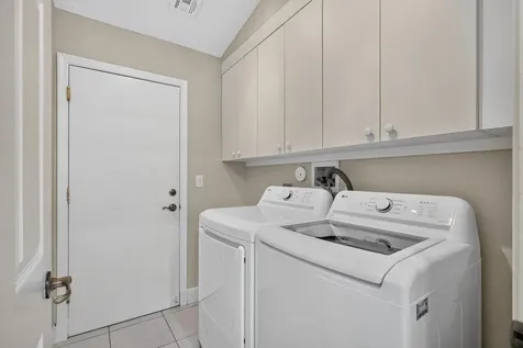 4481 NW 20th Avenue Oakland Park FL 33309