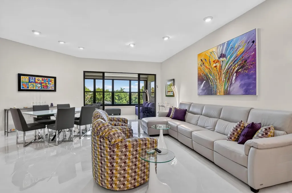 7535 La Paz Boulevard Boca Raton FL 33433