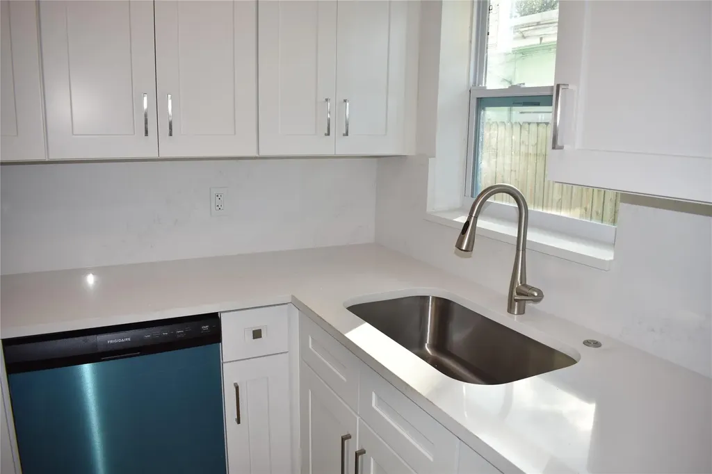 816 SE 6th Court Fort Lauderdale FL 33301