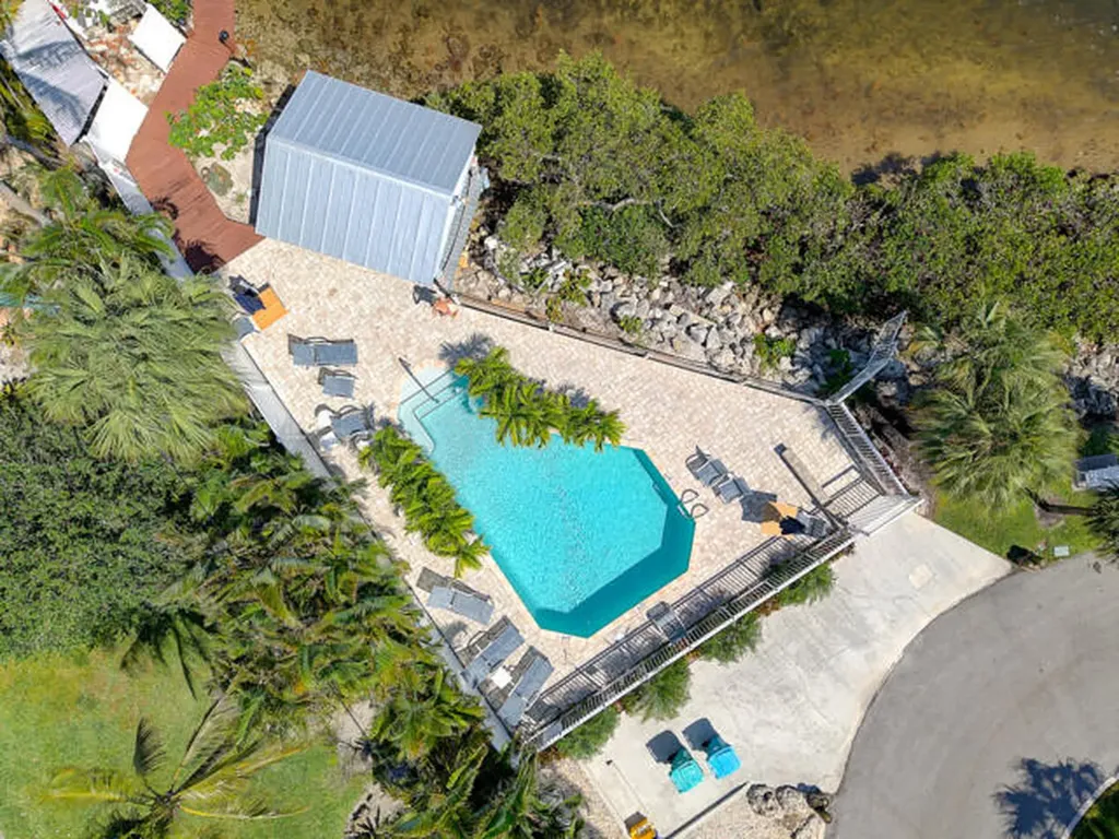 622 Mariners Way Boynton Beach FL 33435