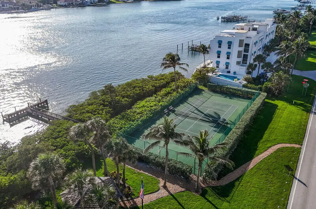 19670 S Beach Road Jupiter FL 33469