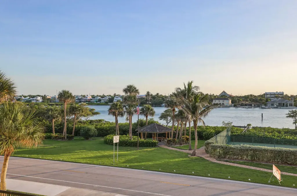 19670 S Beach Road Jupiter FL 33469