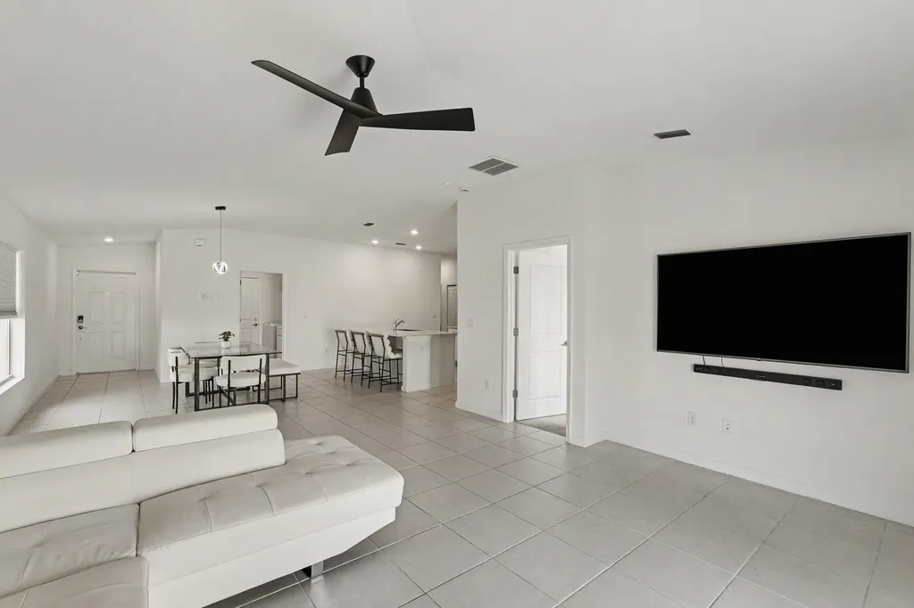 969 Bent Creek Drive Fort Pierce FL 34947