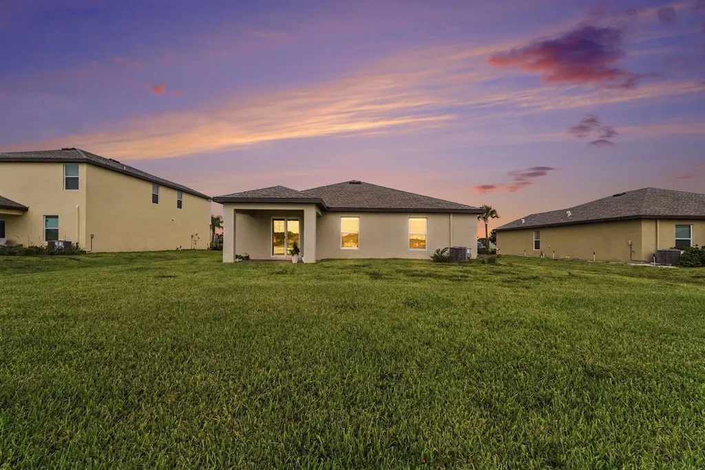 969 Bent Creek Drive Fort Pierce FL 34947