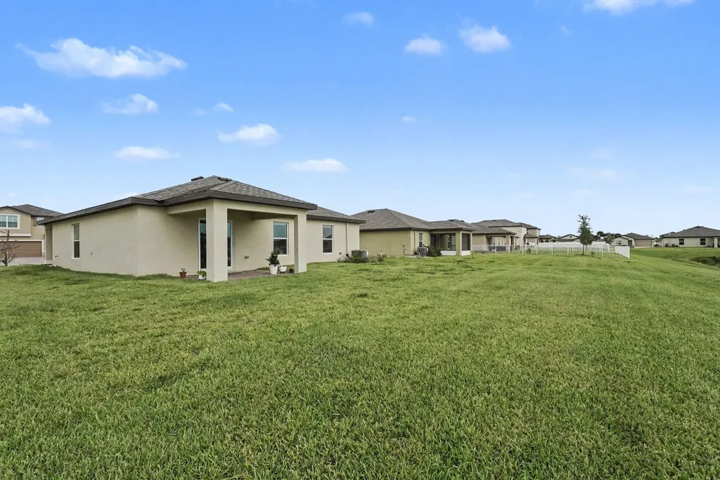 969 Bent Creek Drive Fort Pierce FL 34947