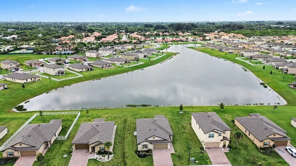 969 Bent Creek Drive Fort Pierce FL 34947