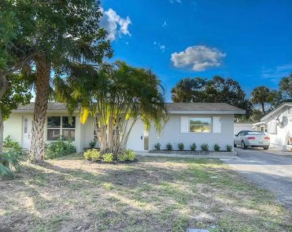 420 SE Parkway Drive Stuart FL 34996
