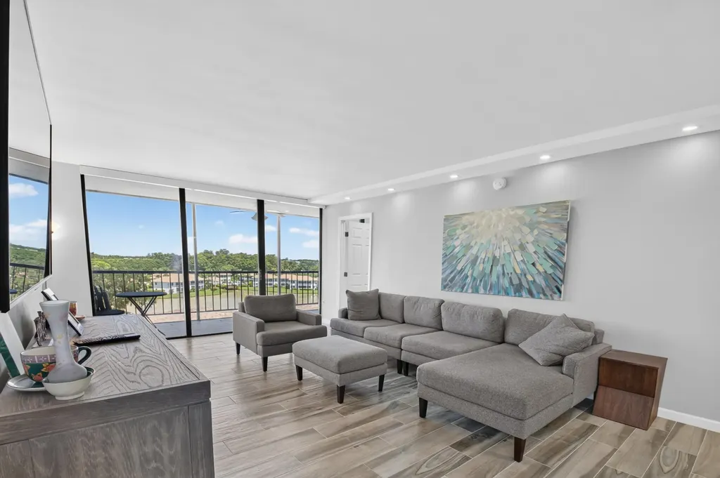 7738 Lakeside Boulevard Boca Raton FL 33434