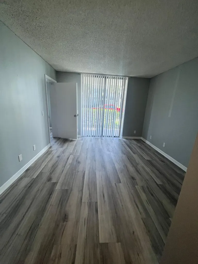 752 Executive Center Drive West Palm Beach FL 33401