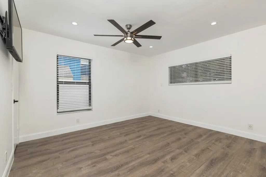 2474 Douglas Avenue Delray Beach FL 33444