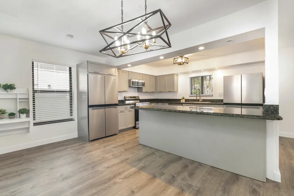 2474 Douglas Avenue Delray Beach FL 33444